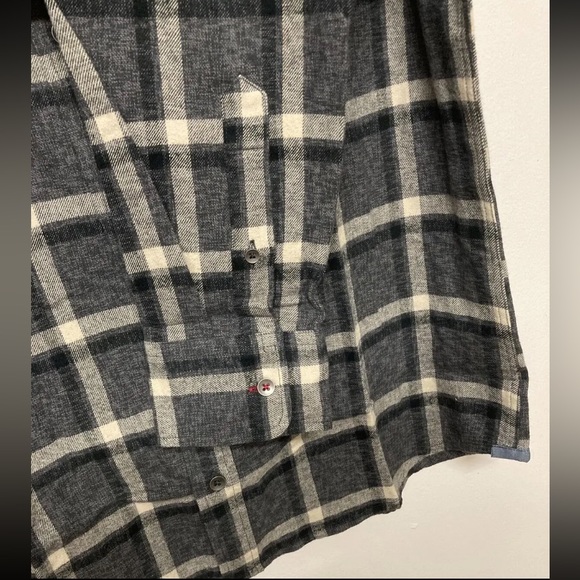 New Flag & Anthem Mens Flannel Plaid Shirt Button Up Medium Grey Black Cream NWT - Picture 9 of 12